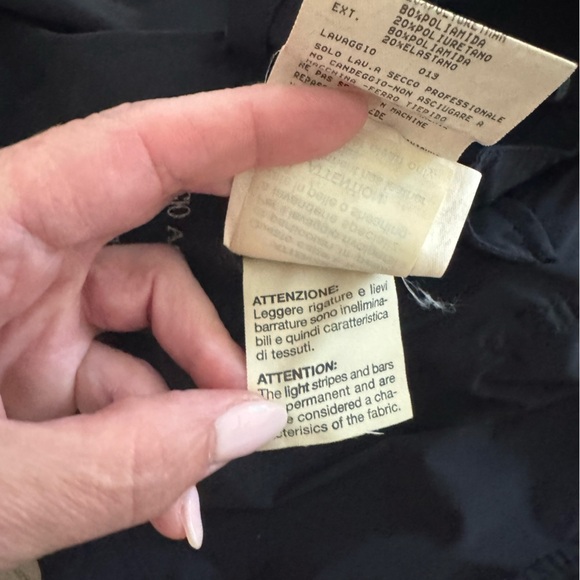 Unisex Giorgio Armani Nylon Jacket, Leather Piping detail size L (Italian 52) - Picture 10 of 16